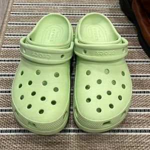 Platform Crocs